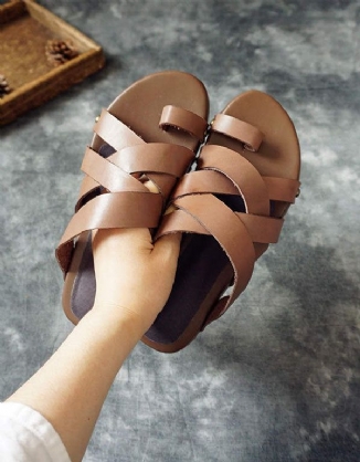 Hausgemachte Flip-flops Aus Leder Für Den Sommer