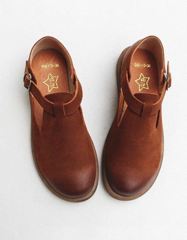 Flache Damenschuhe Aus Handgefertigtem Leder Mit T-riemchen