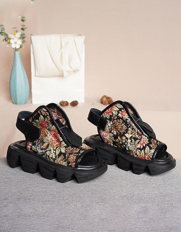 Plateausandalen Im Ethnischen Stil Mit Retro-stickerei