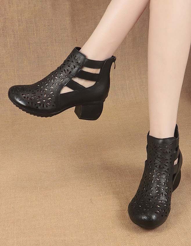 Handgefertigte Retro-hohlledersandalen Mit Klobigen Absätzen